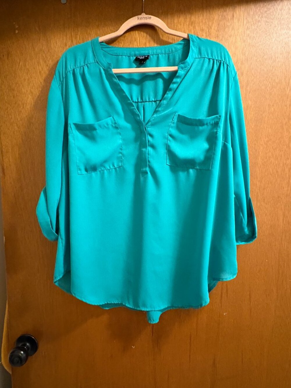 Torrid Harper Green Roll-Tab Sleeve Blouse Size 2